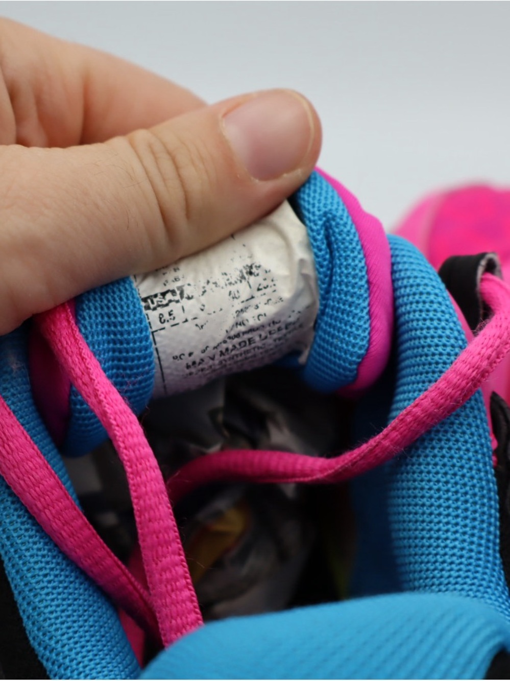 Under Armour Pink & Blue Woman’s Athletic Sneakers size 8.5 - Picture 6 of 9